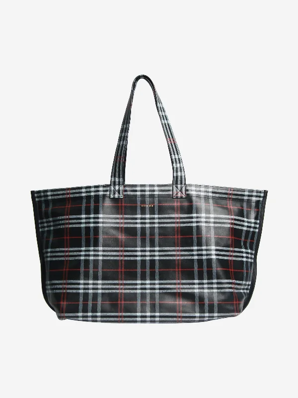 Geometric - Printed Tote Bag in Multicolor for a Contemporary and Trendy OutfitBlack check tote bag