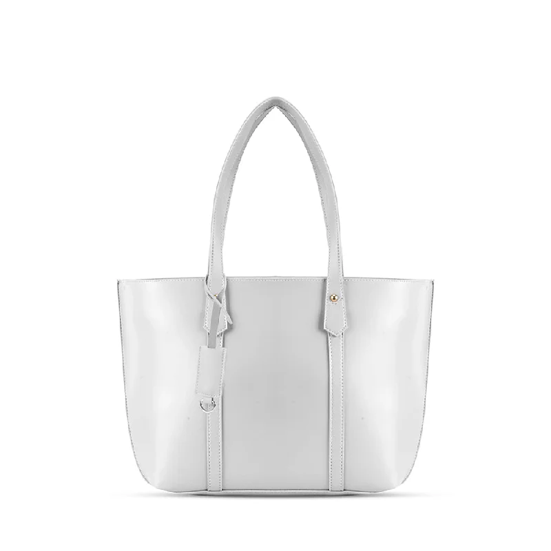 Faux Fur - Trimmed Tote Bag in White for a Cozy Winter LookJENNIFER WHITE