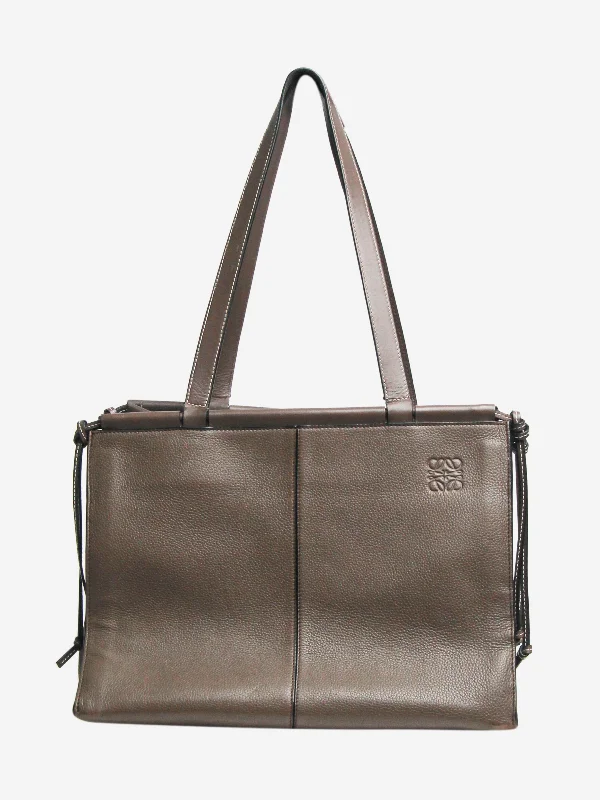 Monogrammed Tote Bag in Brown Leather with Personalized Initials for a Custom and Elegant TouchBrown Cushion tote bag