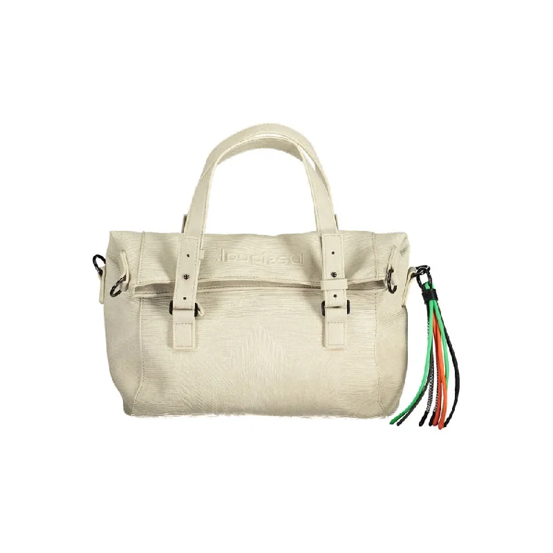 Quilted Shoulder Bag in Cream for a Classic and Elegant LookDesigual Chic  Contrasting Detail Women's Handbag