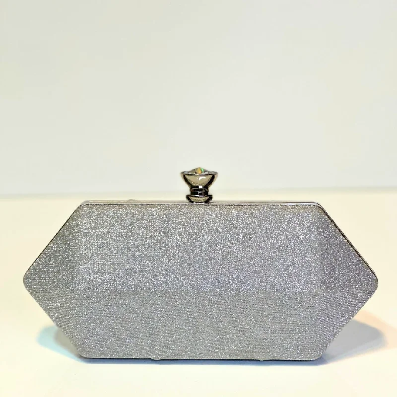 Women's Small Beaded Clutch in Silver for New Year's Eve PartyDiamond Dazzle Clutch