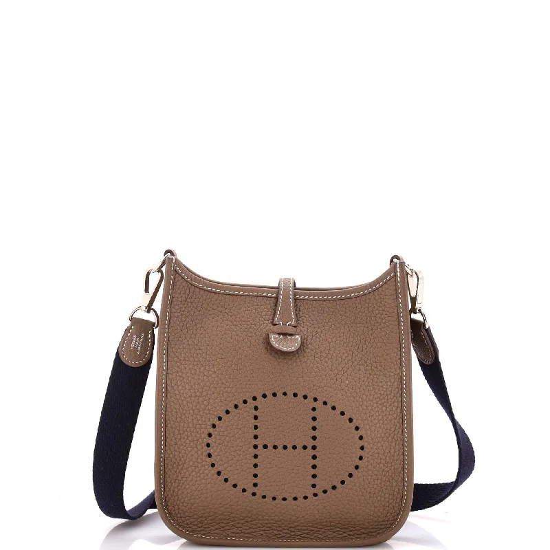 Straw Crossbody Bag in Natural Color for Beach Vacations and Summer DaysEvelyne Bag Gen III Maurice TPM