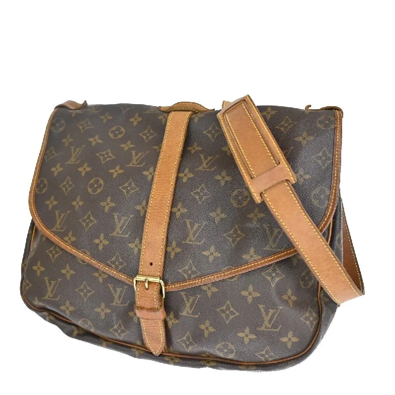 Leather Shoulder Bag with Magnetic Closure in Black for Quick AccessLouis Vuitton Saumur 35 Canvas Shoulder Bag (Pre-Owned) Leather Shoulder Bag with Magnetic Closure in Black for Quick AccessLouis Vuitton Saumur 35 Canvas Shoulder Bag (Pre-Owned)