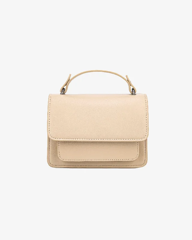 Quilted Leather Crossbody Bag in Cream for a Classic and Elegant AppearanceRENEI SOFT STRUCTURE - Bone White